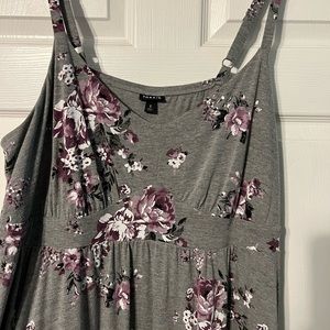Torrid size 3 Gray floral maxi